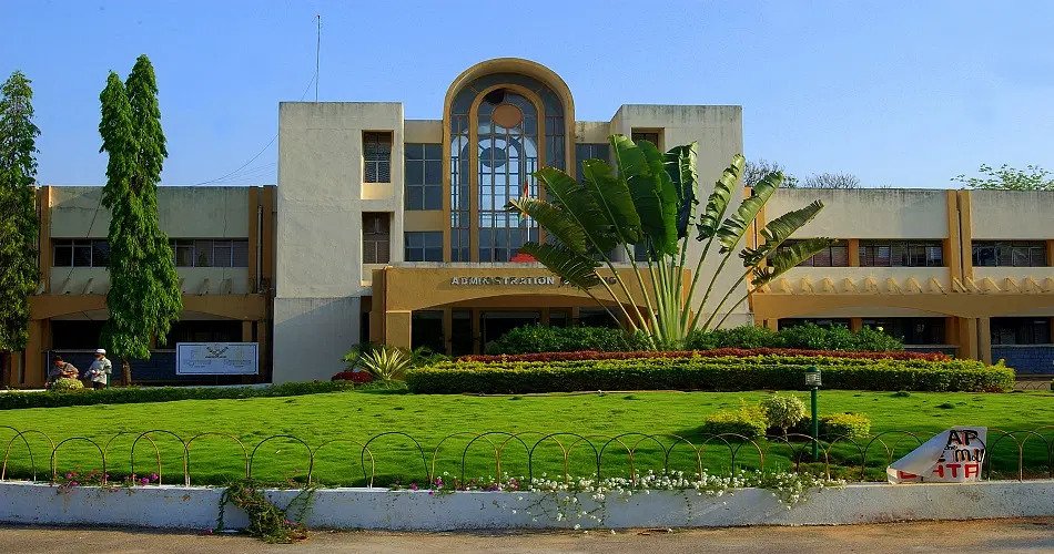 University Of Hyderabad (UOH) Hyderabad