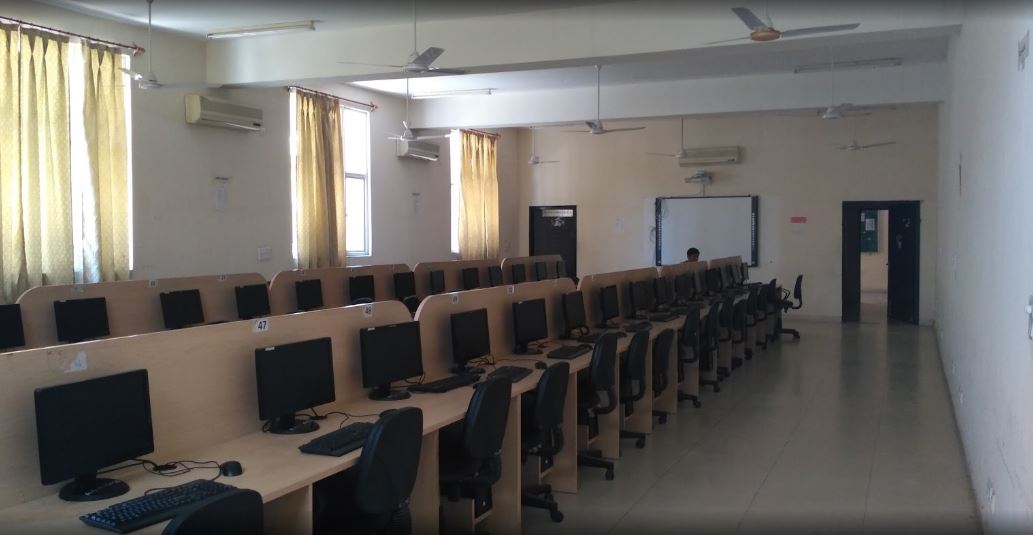 Arni University, Himachal Pradesh